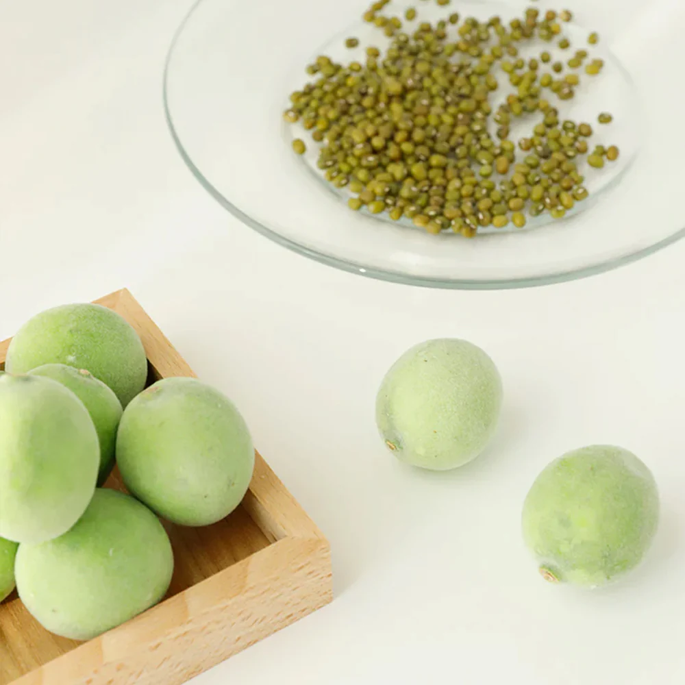 Green Plum Refreshing Cleanser - Image 4